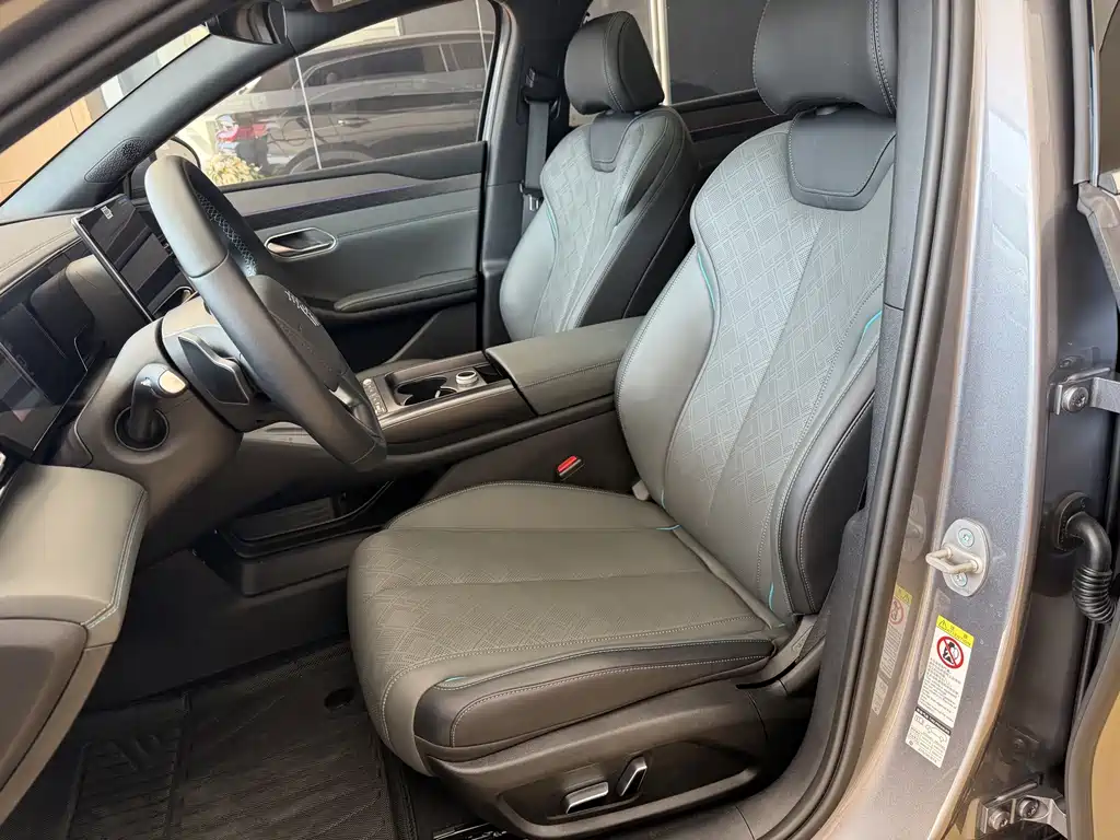 BYD Qin L — миниатюра 18