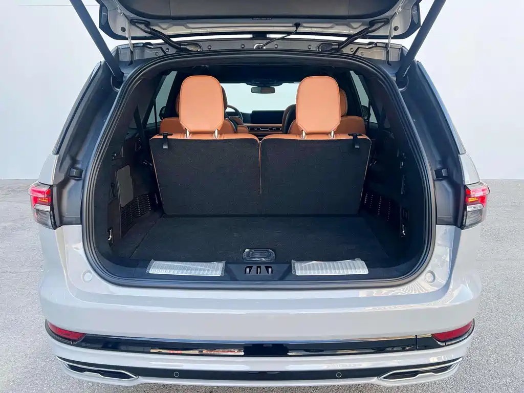 Lincoln Aviator 2024 3.0T V6 мест
