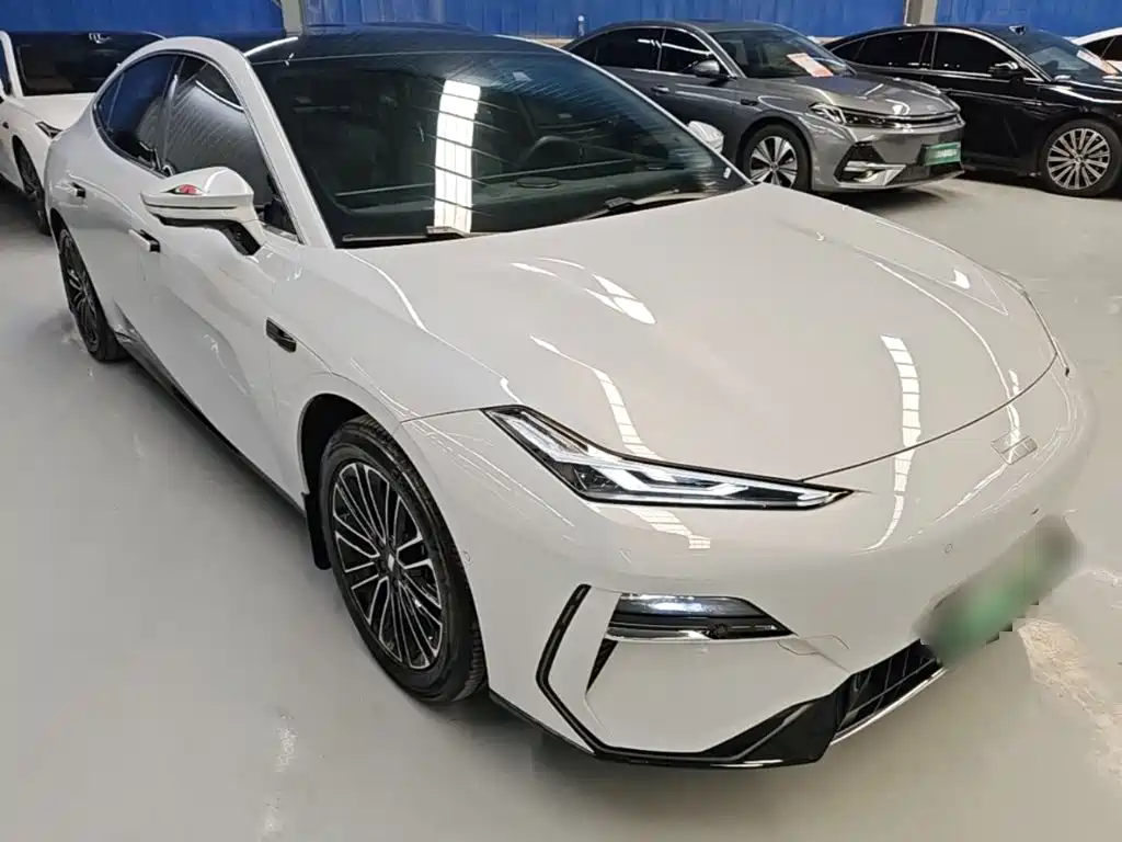 Geely Galaxy Galaxy E8 E8 2025 575km Smart Drive