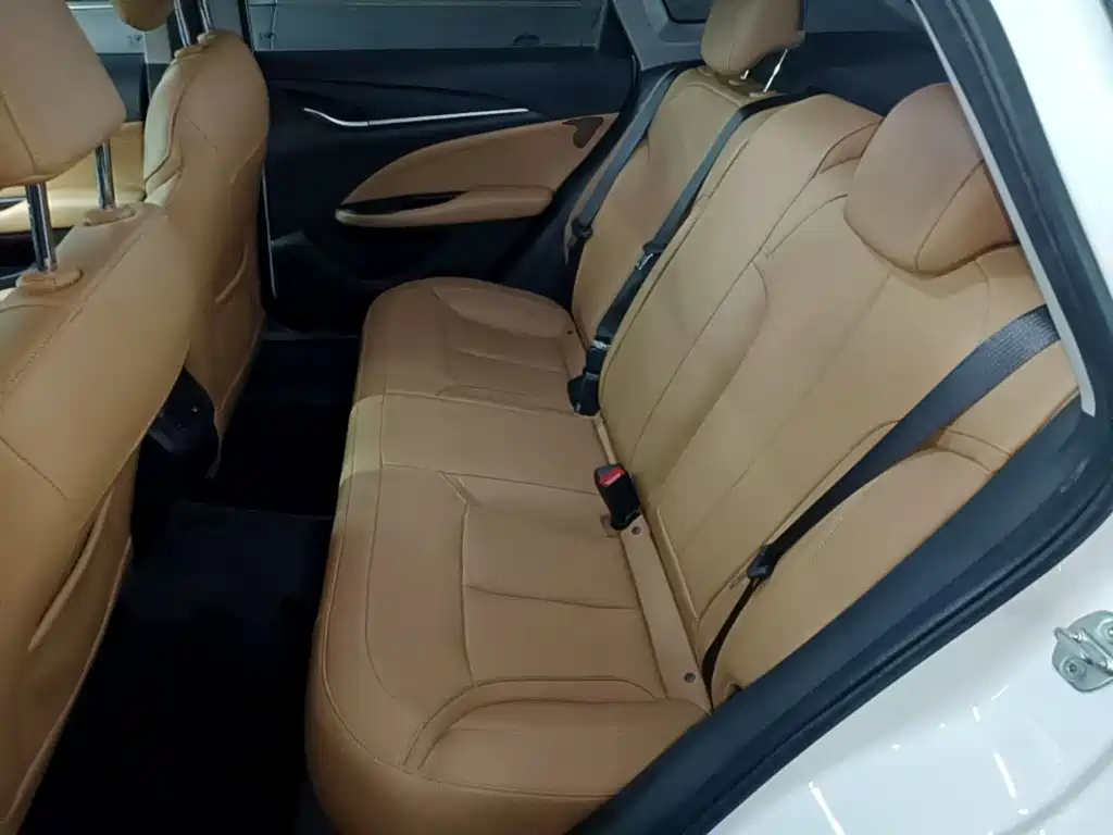 Buick Excelle — миниатюра 17
