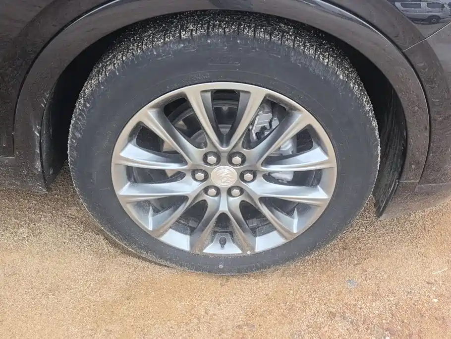 Buick Enclave — миниатюра 5