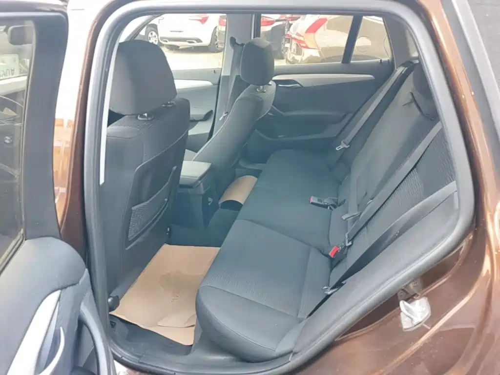 BMW X1 — миниатюра 17