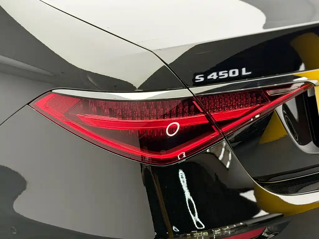 Mercedes-Benz S-Class — миниатюра 9
