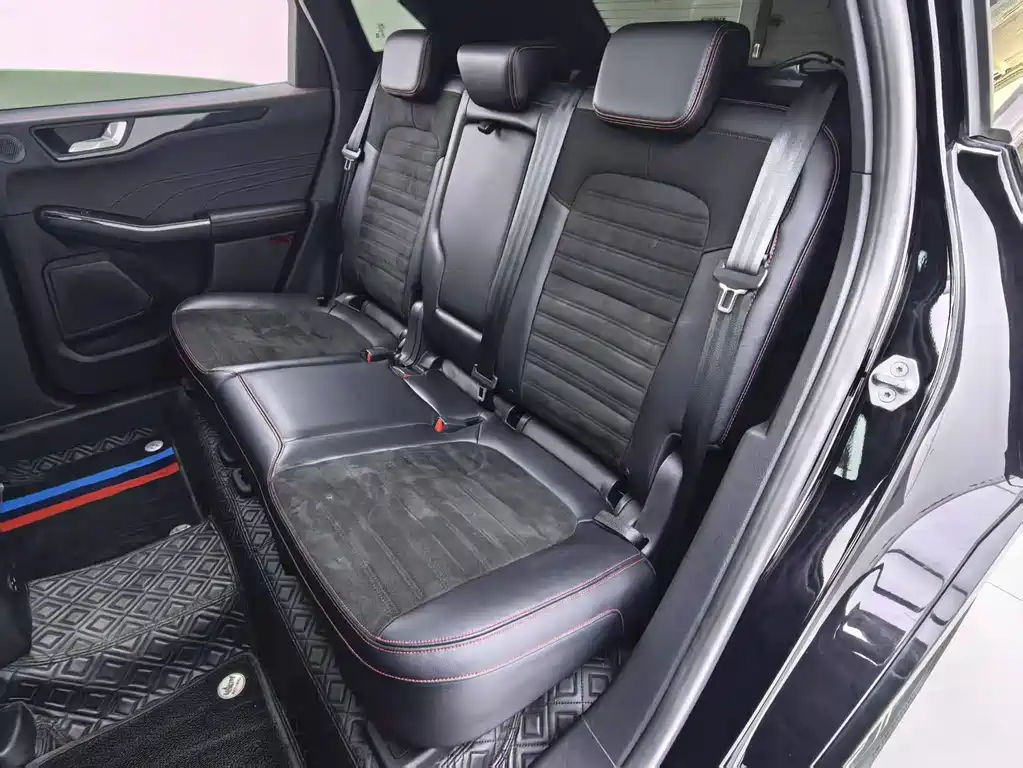 Ford Escape — миниатюра 19