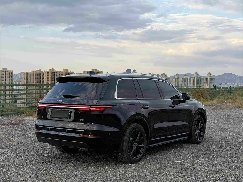 Li Auto Li ONE — миниатюра 4