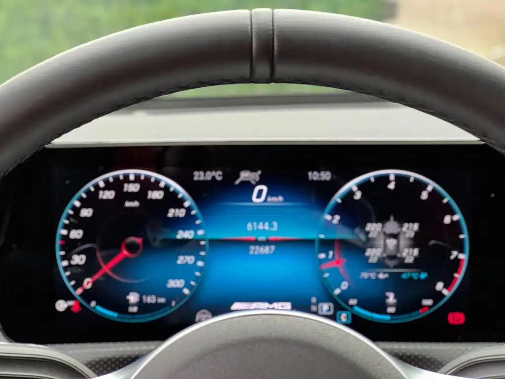 MERCEDES-BENZ CLA AMG