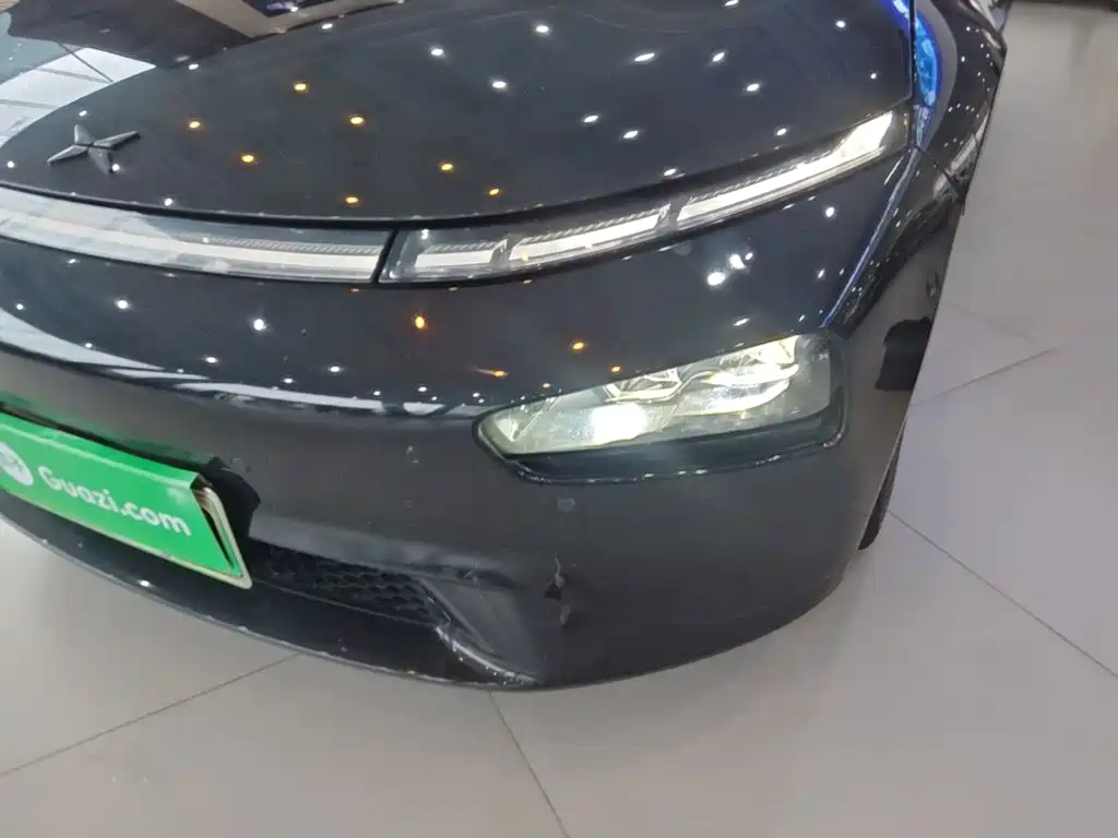 XPeng P7 — миниатюра 24