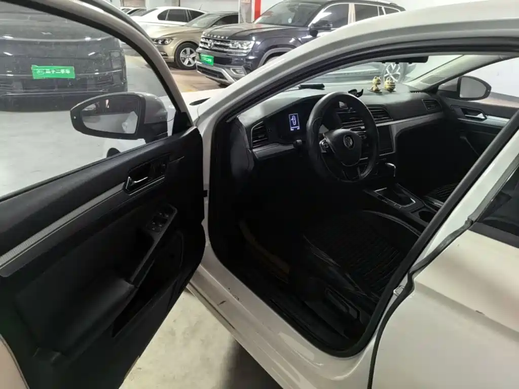 Volkswagen Lamando — миниатюра 12