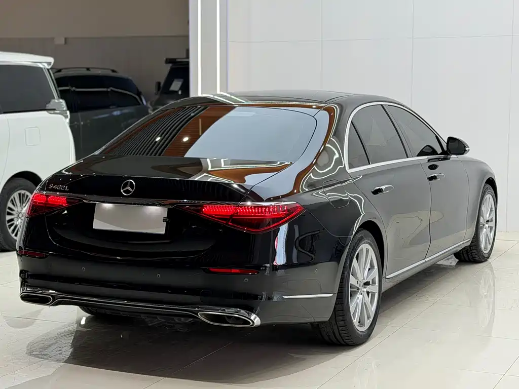 MERCEDES-BENZ S CLASS