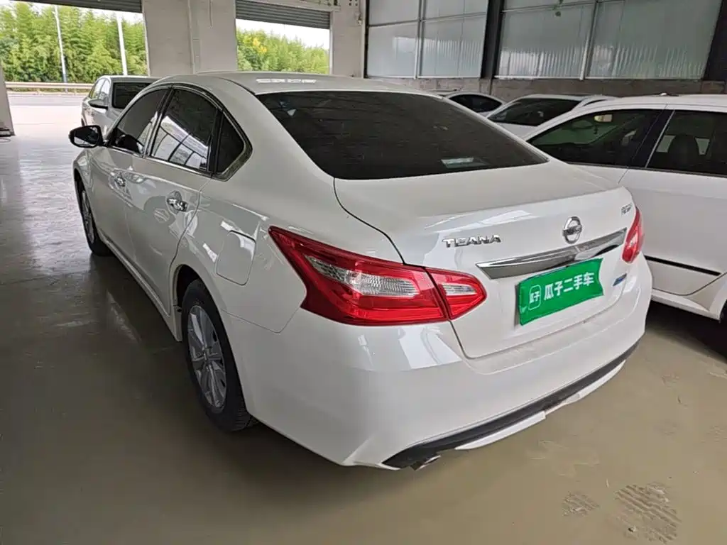 Nissan Teana — миниатюра 5