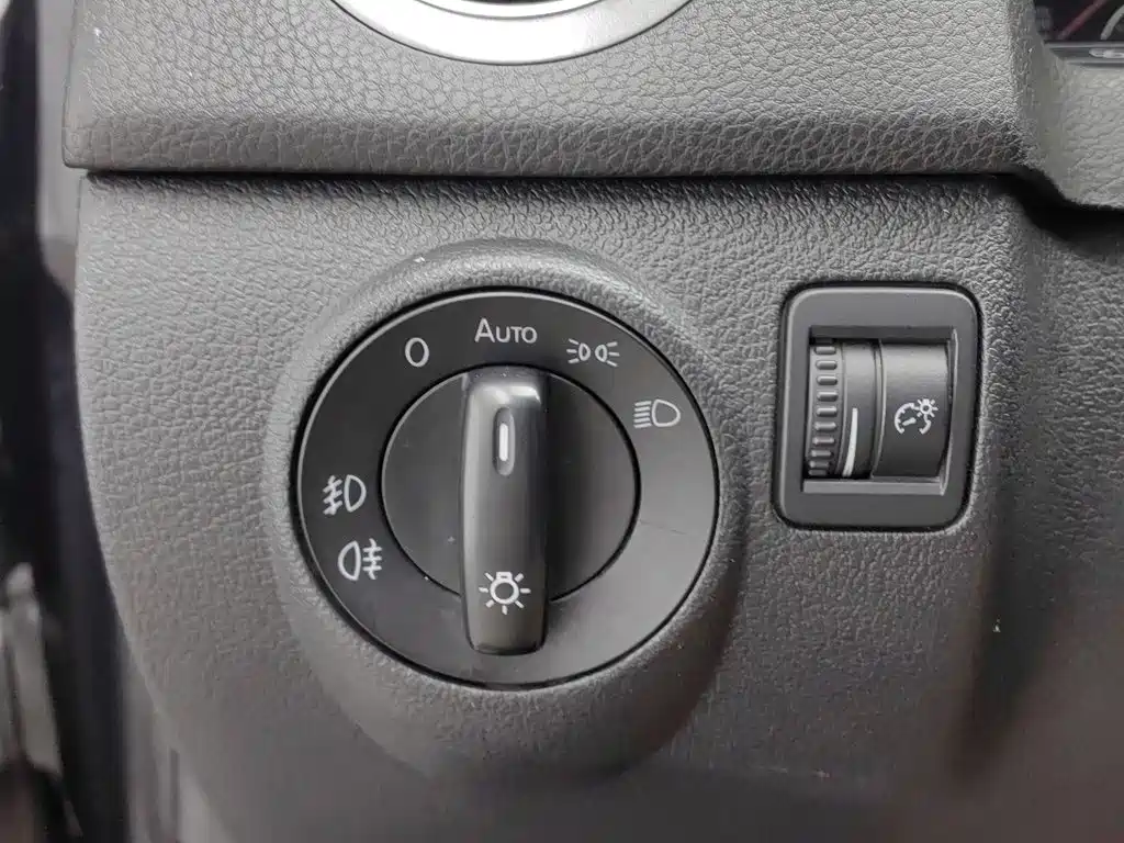 Volkswagen Golf (Import) — миниатюра 21
