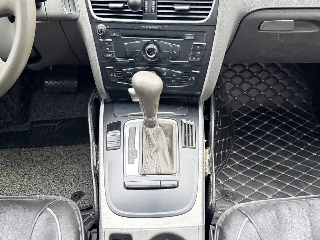 Audi A4L — миниатюра 8