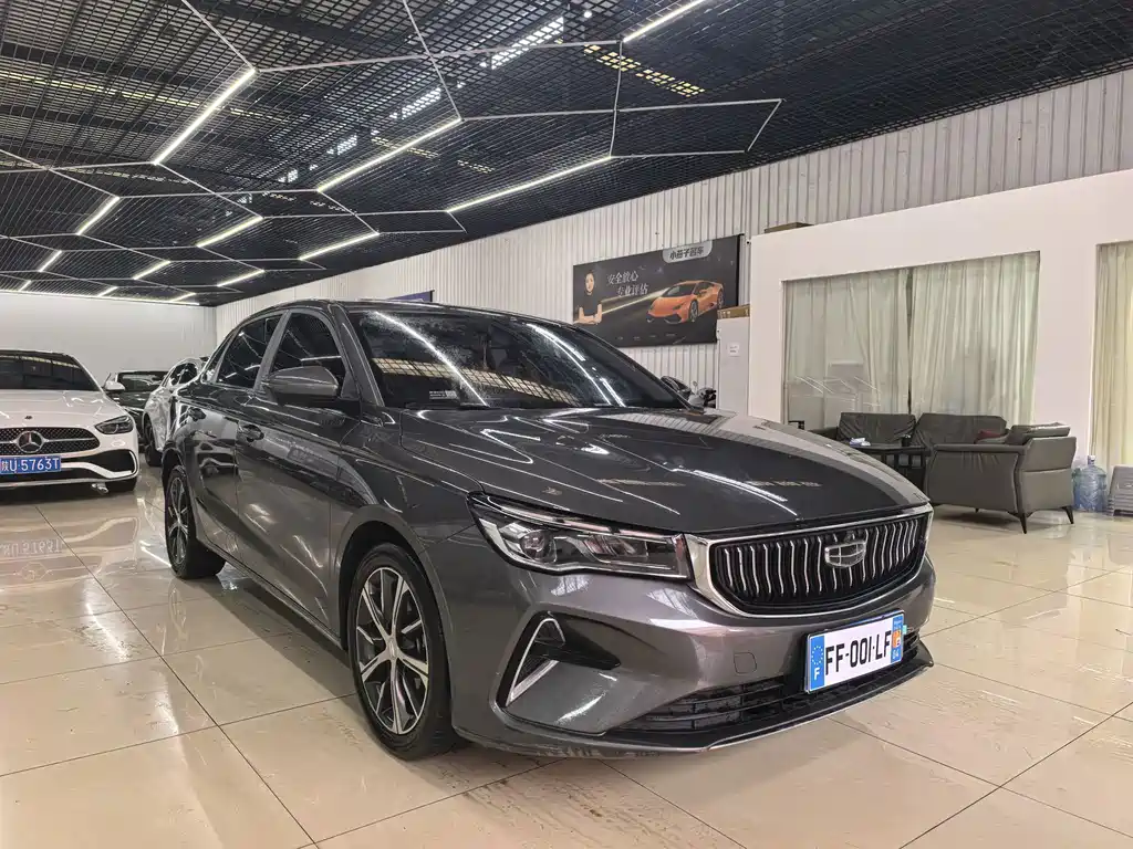 Geely Emgrand — миниатюра 3