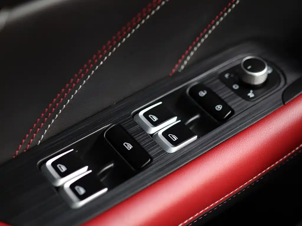 Geely Emgrand S — миниатюра 14