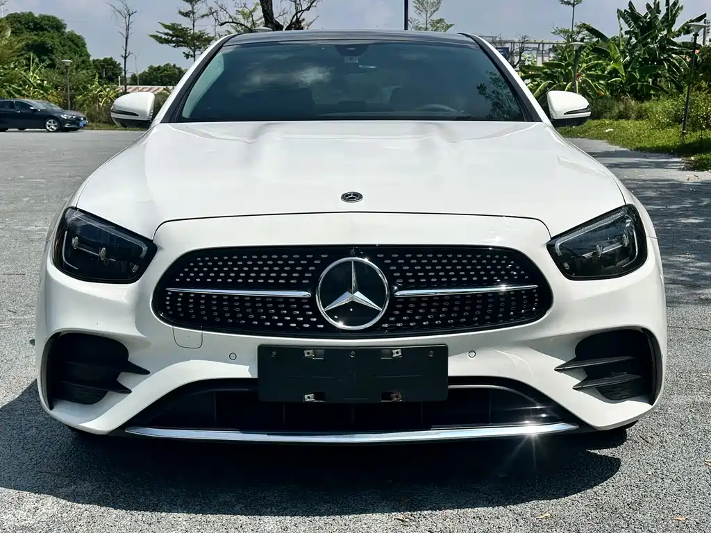 Mercedes-Benz E-Class New Energy — миниатюра 2