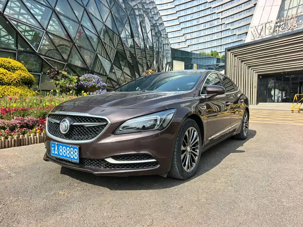 Buick LaCrosse 2018