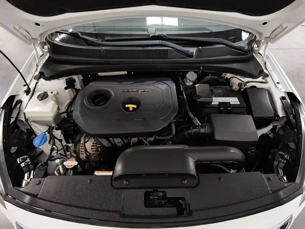Hyundai Mistra — миниатюра 6