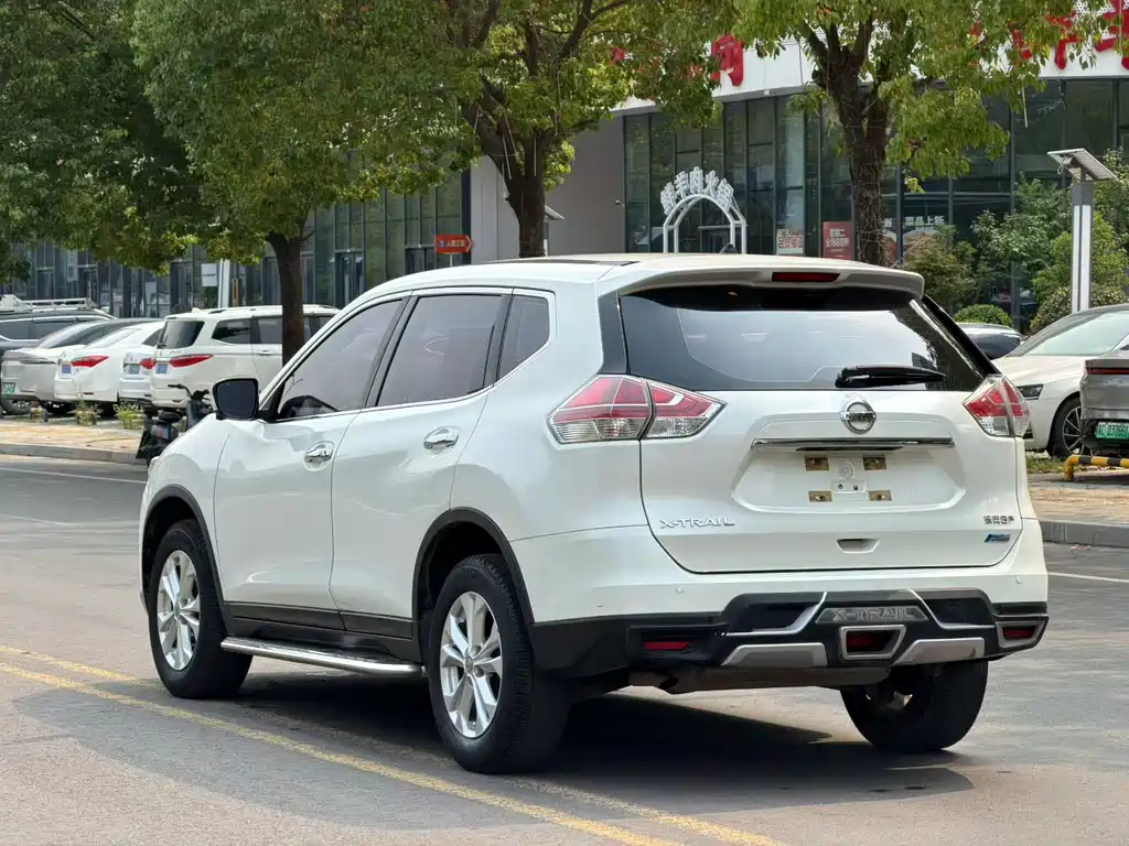 Nissan X-Trail — миниатюра 9