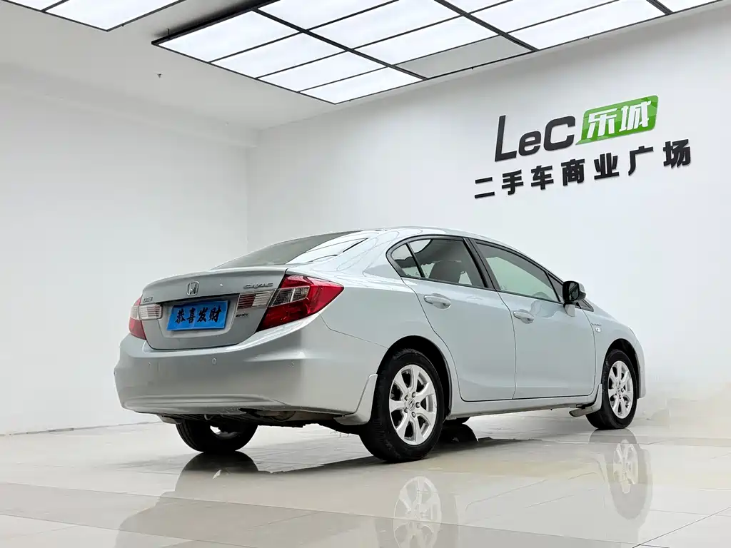 Honda Civic — миниатюра 11