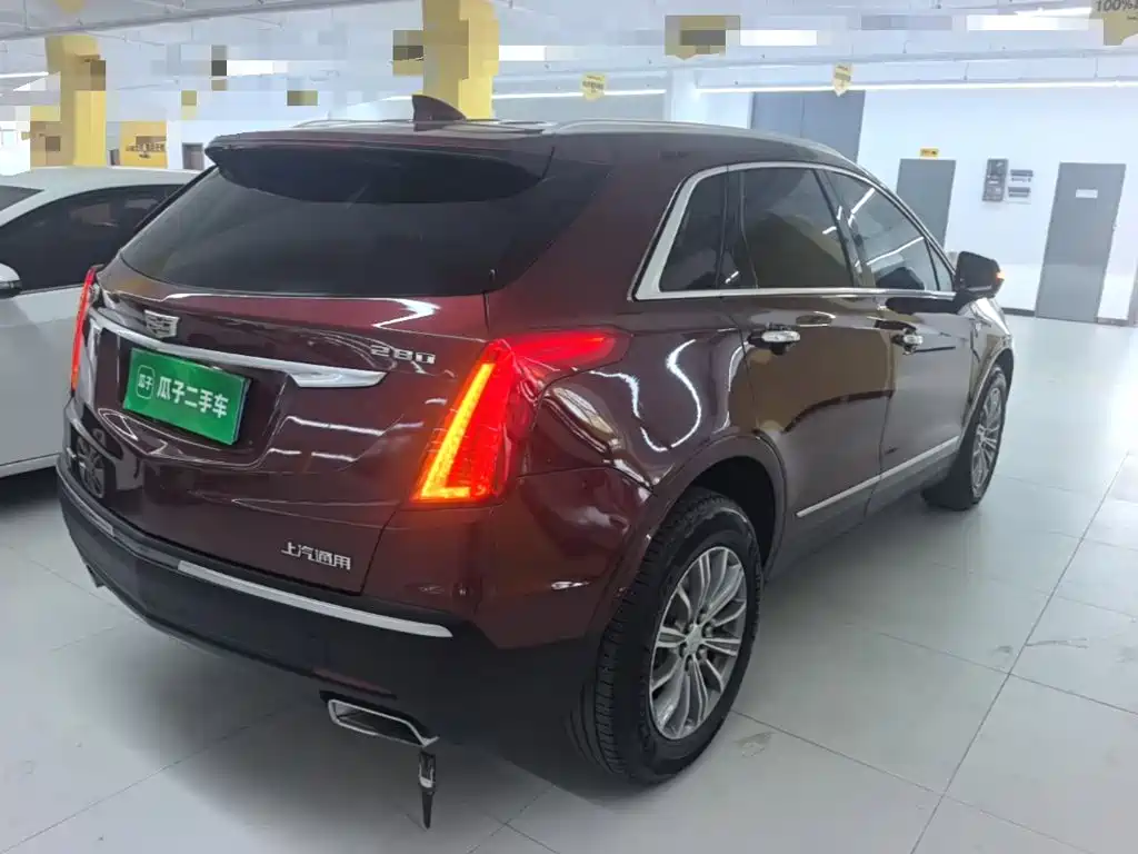Cadillac XT5 — миниатюра 7