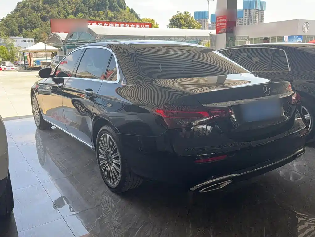 Mercedes-Benz E-Class E 2023 E 300 L Fashion