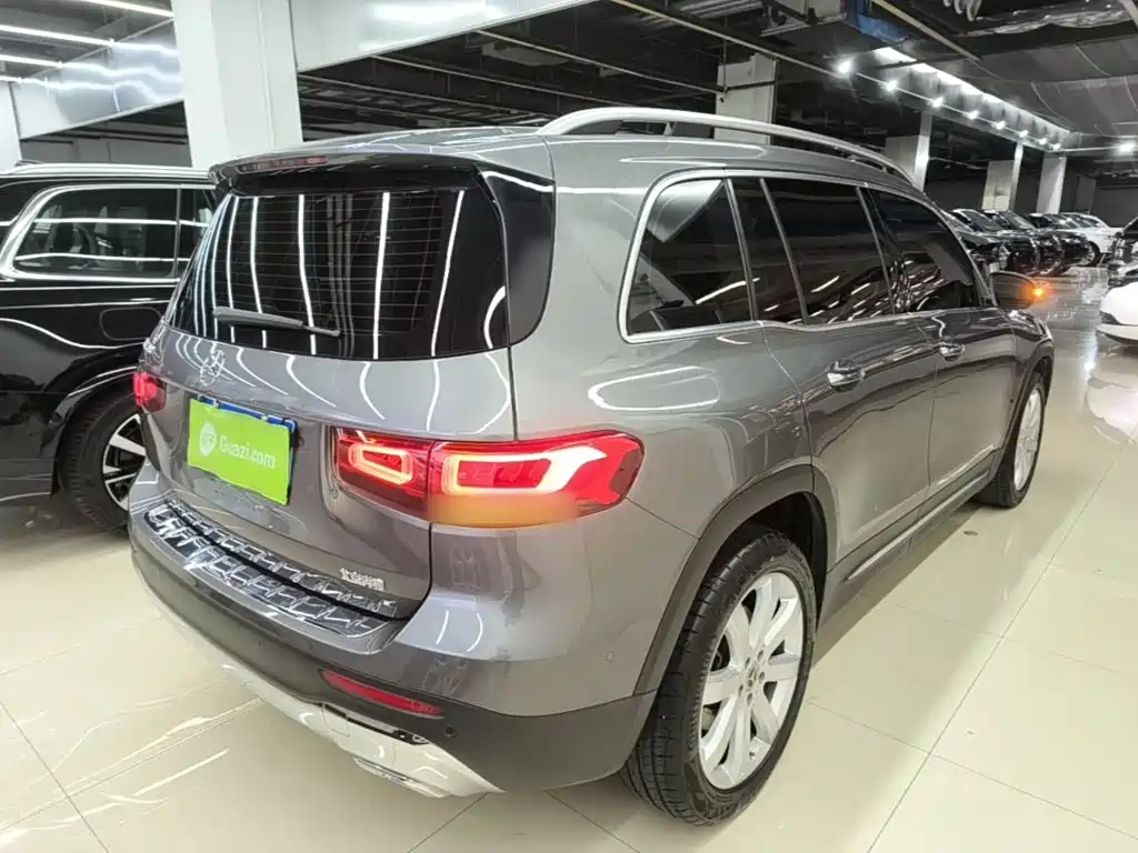 Mercedes-Benz GLB — миниатюра 7