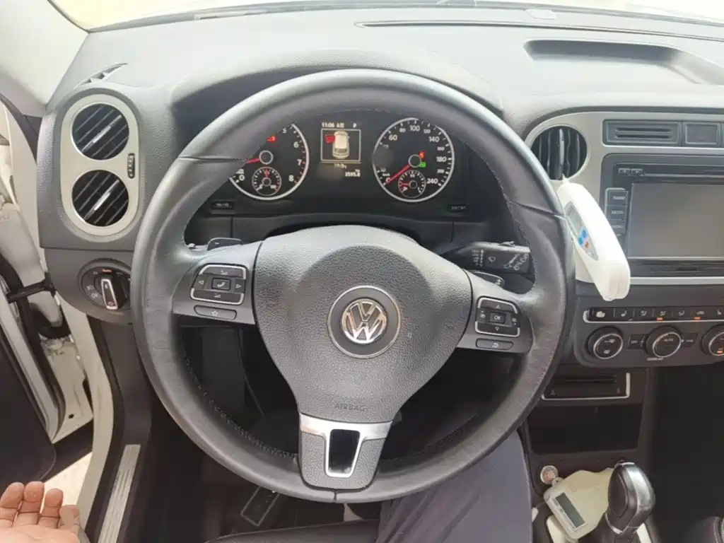 Volkswagen Tiguan — миниатюра 11