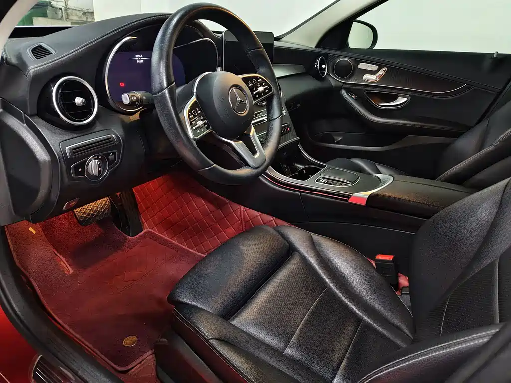 Mercedes-Benz C-Class — миниатюра 7
