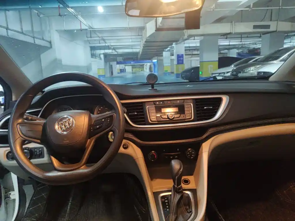 Buick Excelle — миниатюра 11