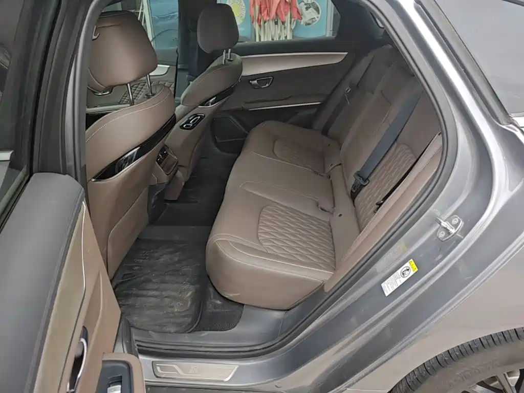 BYD Han — миниатюра 17