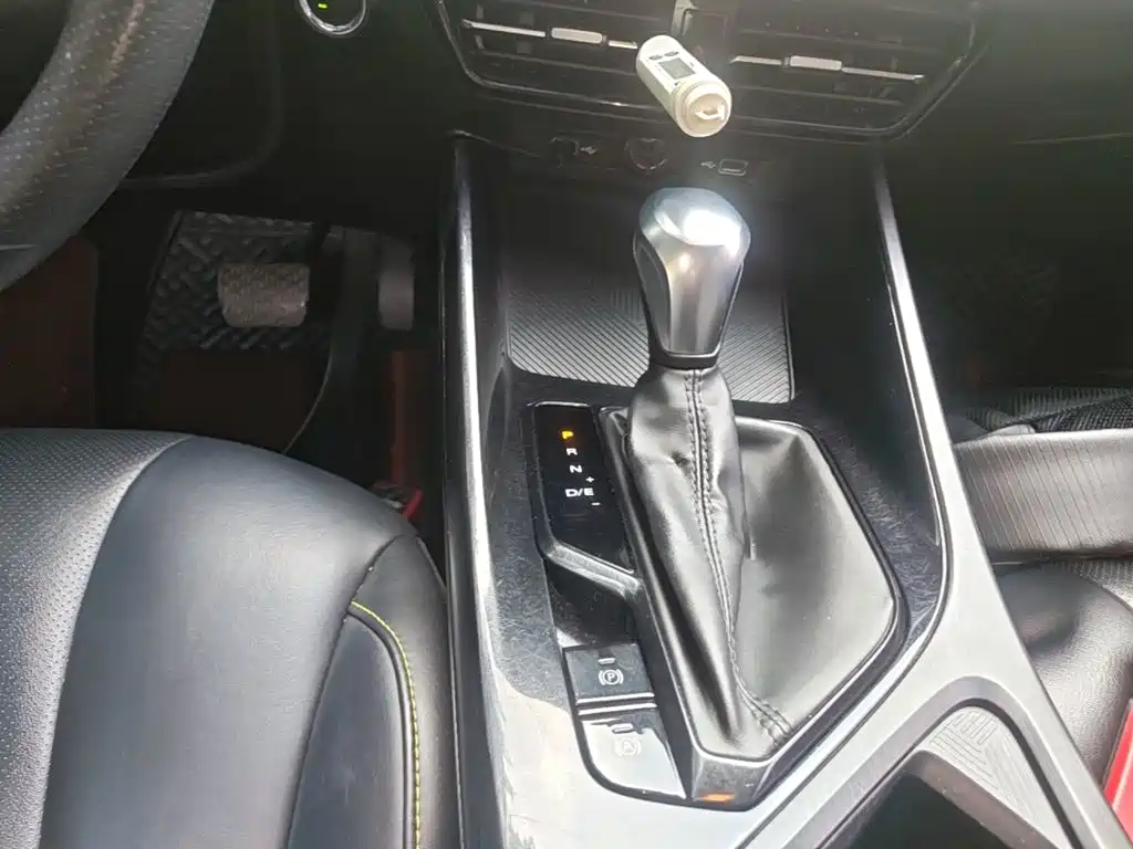 Roewe i5 — миниатюра 14