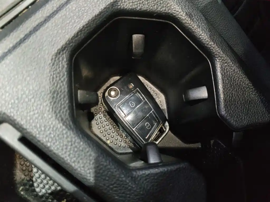 Volkswagen Lavida — миниатюра 9
