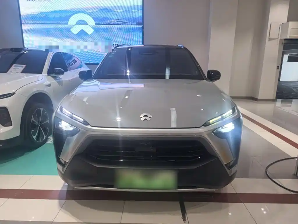 NIO ES8 — миниатюра 3