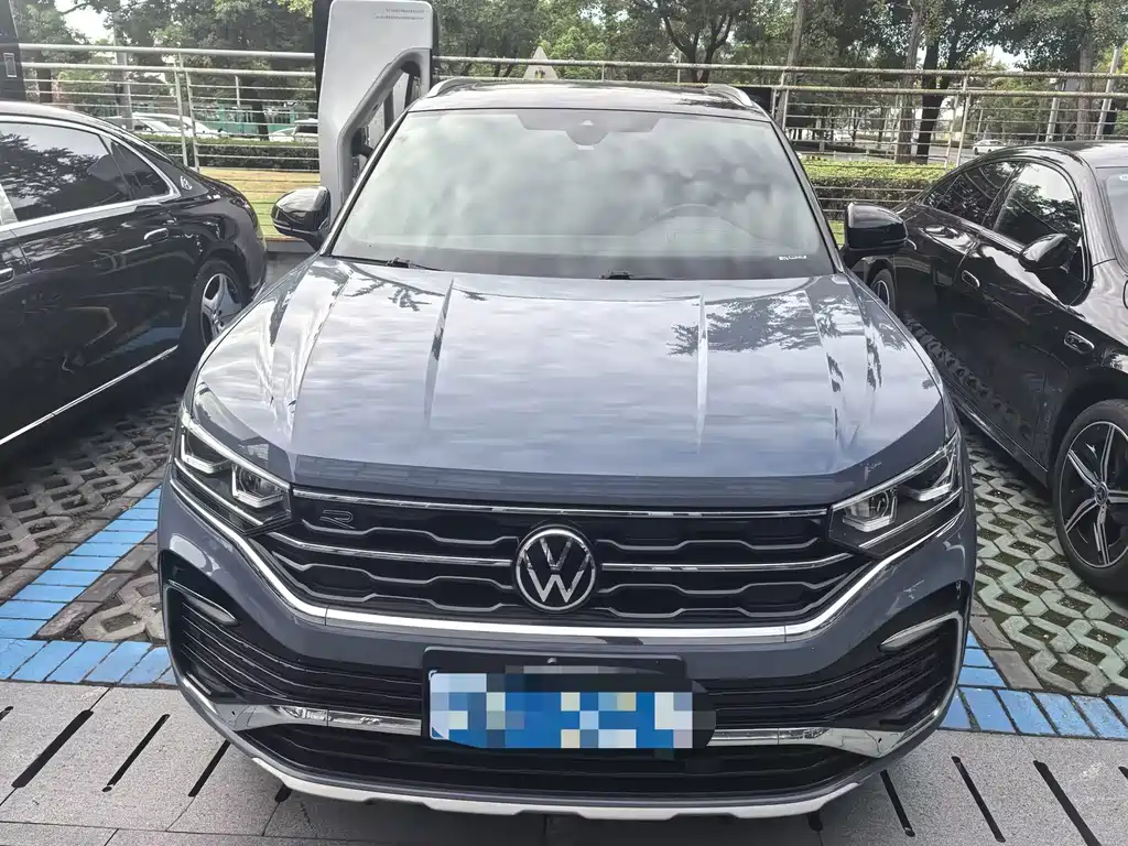 Volkswagen X — миниатюра 2