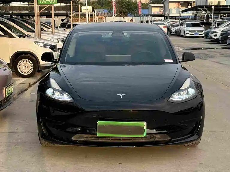 Tesla Model 3 — фотографии объявления, Фото 5