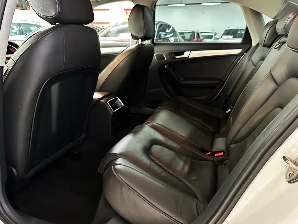 Audi A4L — миниатюра 17