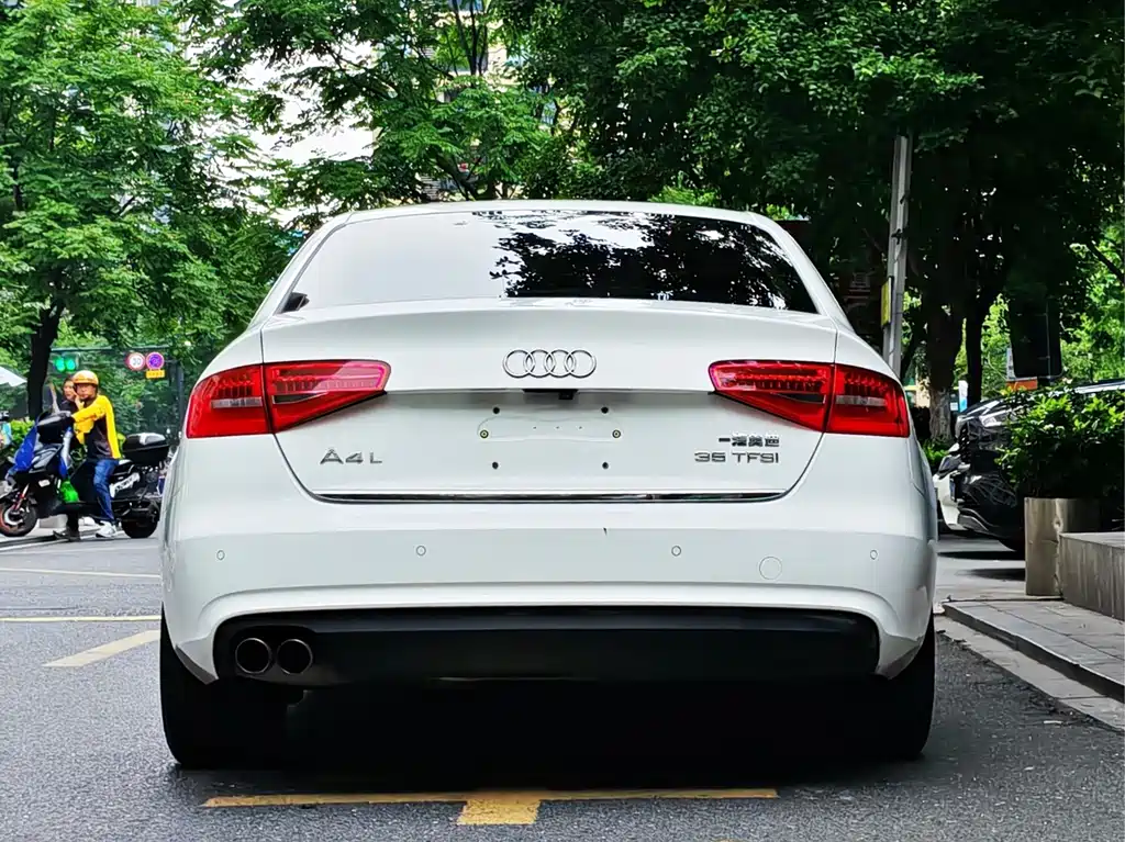 Audi A4L — миниатюра 5