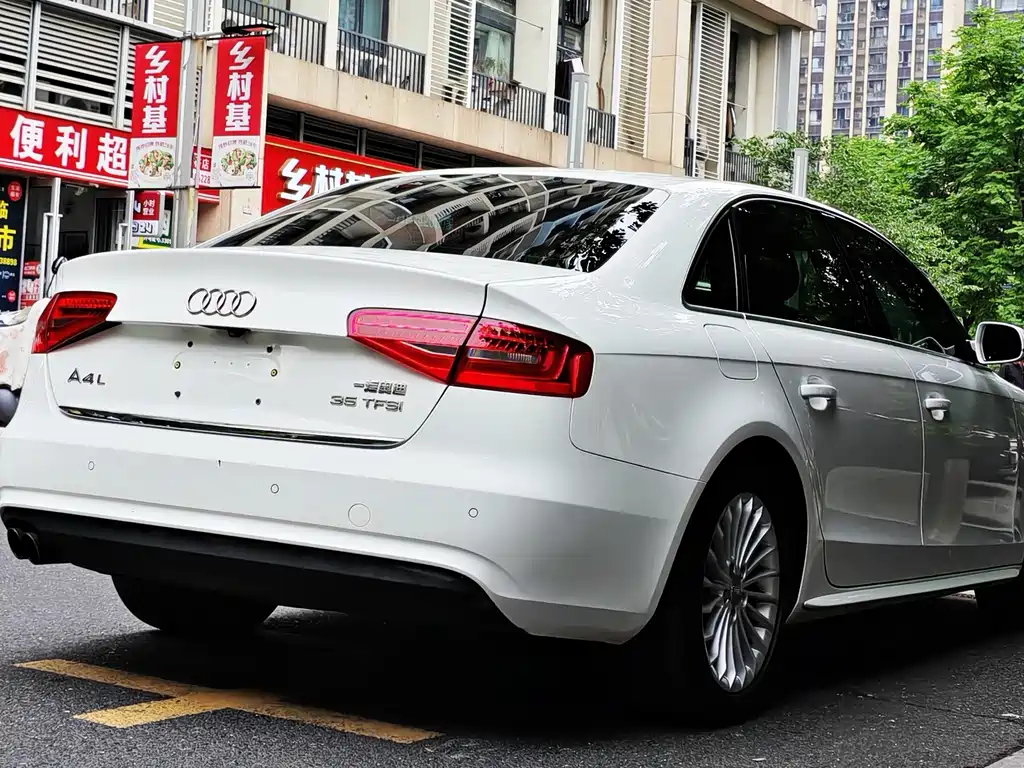 Audi A4L — миниатюра 4
