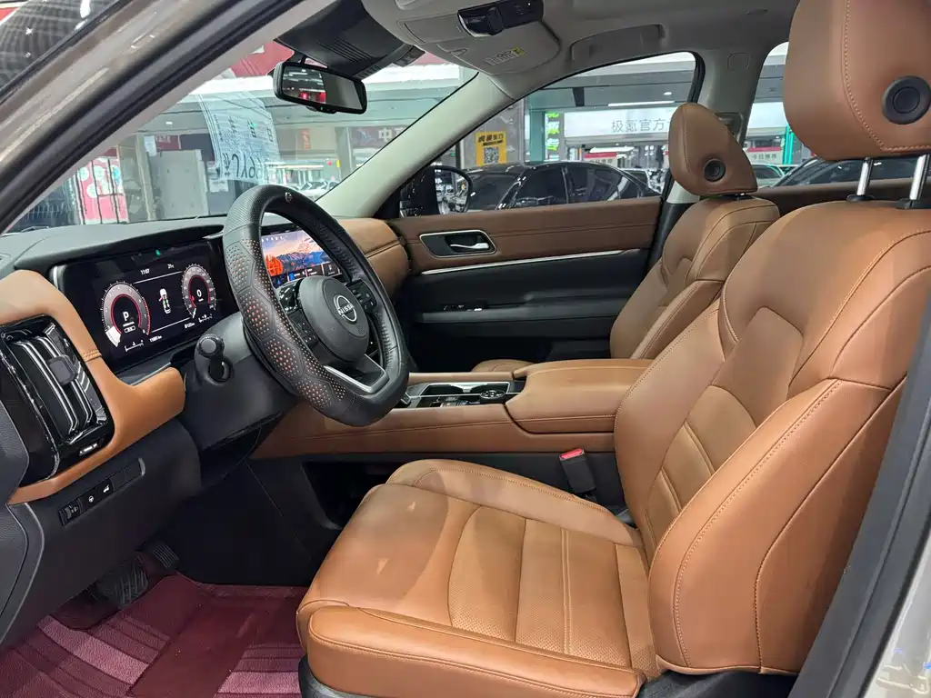 Nissan Teramont — миниатюра 4