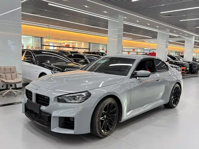 BMW M2 2025