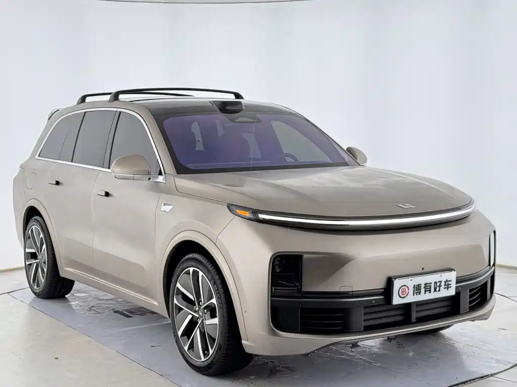 Li Auto Li L8 — миниатюра 3