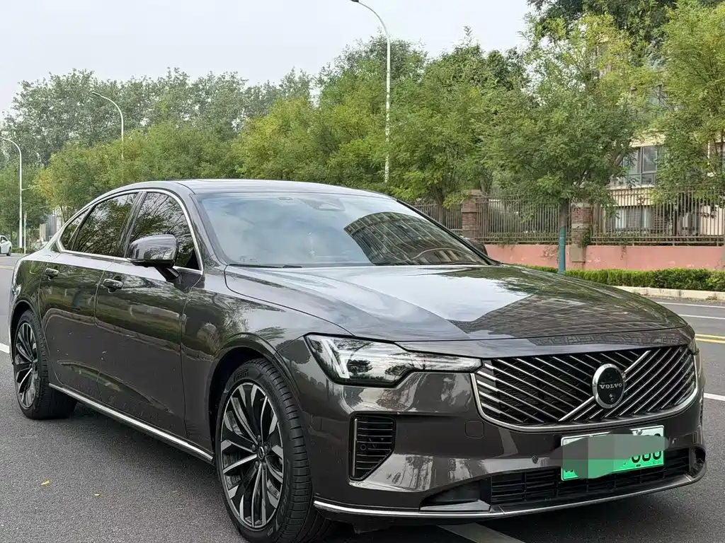 Volvo S90 PHEV — миниатюра 19