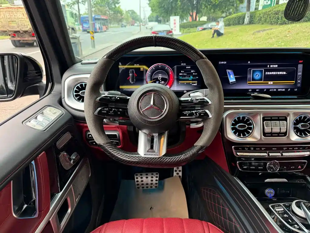 Mercedes-Benz G-Class — миниатюра 14