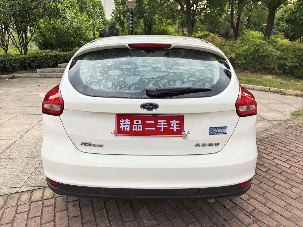 Ford Focus — миниатюра 6