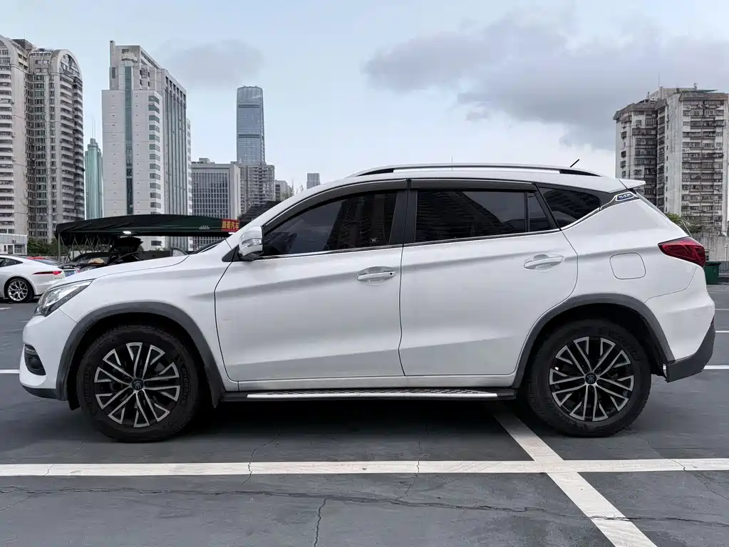 BYD New Energy — миниатюра 4