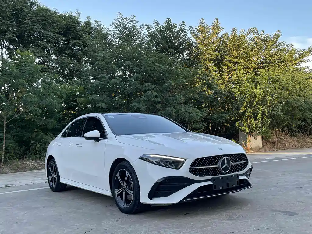 Mercedes-Benz A-Class — миниатюра 3