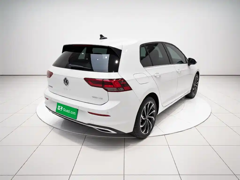 Volkswagen Golf — миниатюра 6