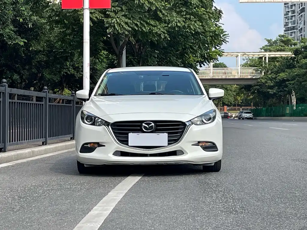 Mazda 3 Axela — миниатюра 2
