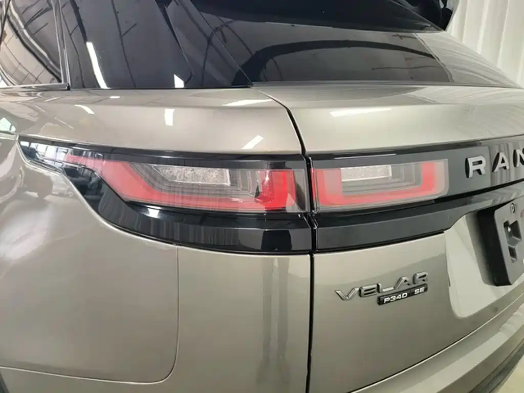 Land Rover Velar — миниатюра 14