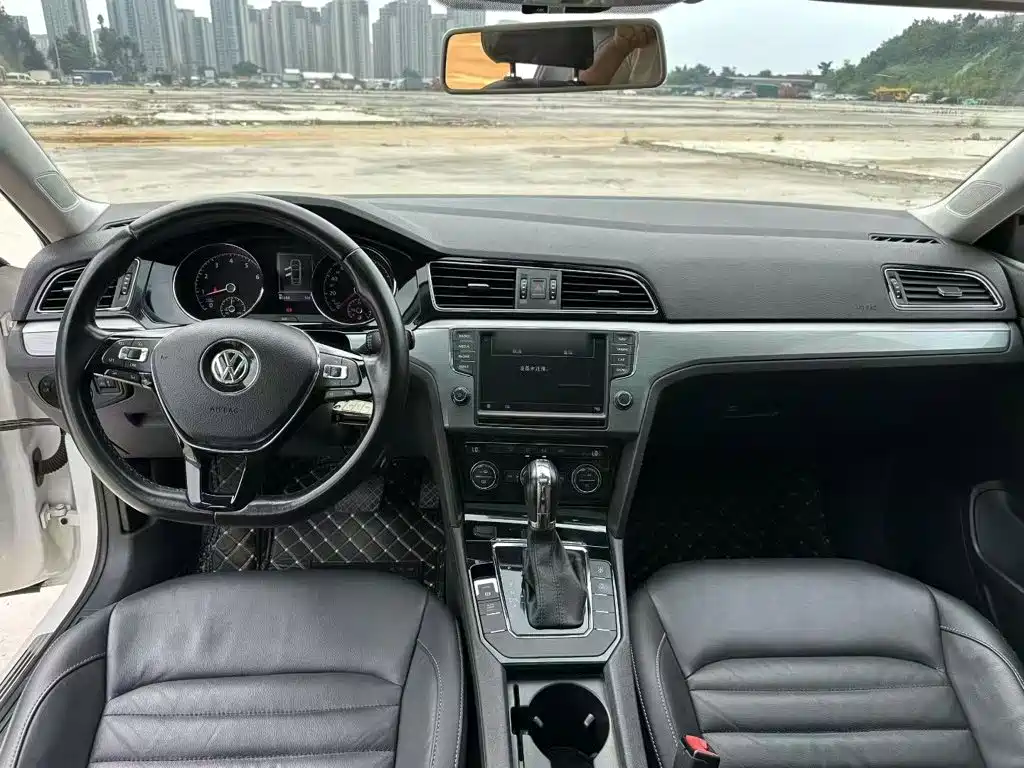 Volkswagen Lamando — миниатюра 12